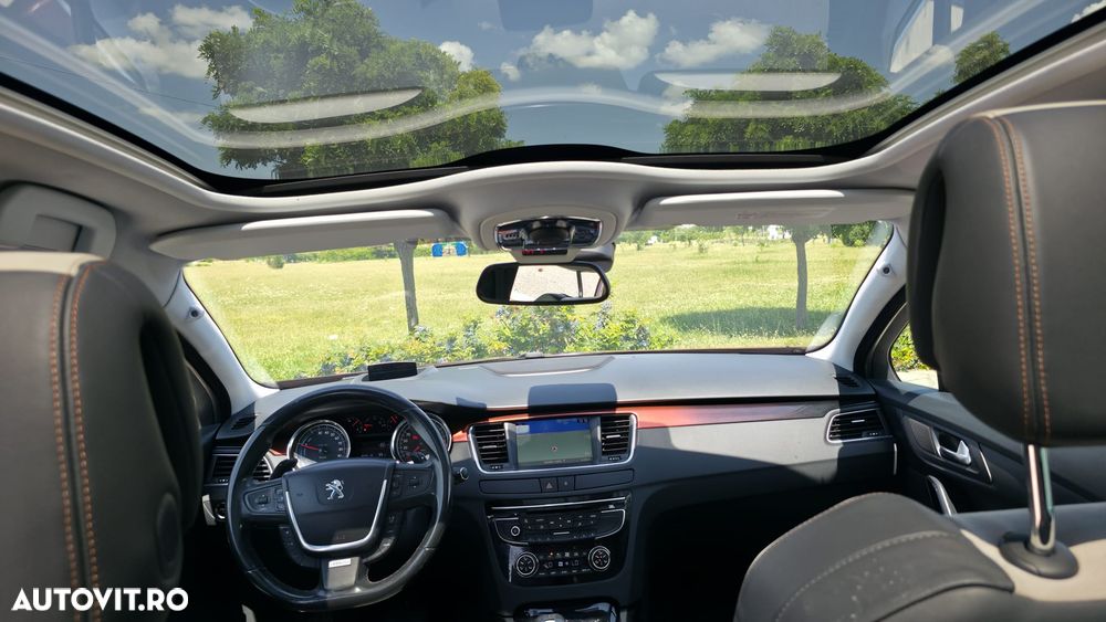 Peugeot 508 RXH Hybrid4 - 6