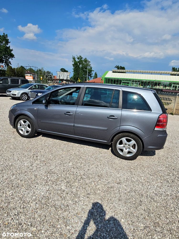 Opel Zafira 1.8 Elegance - 16