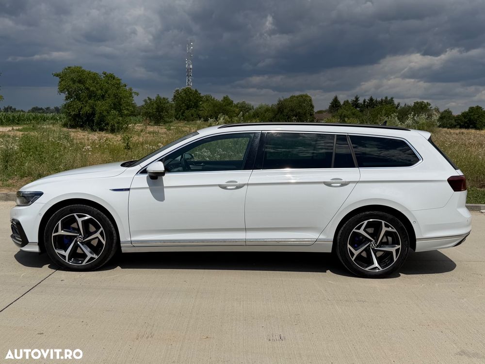 Volkswagen Passat - 5