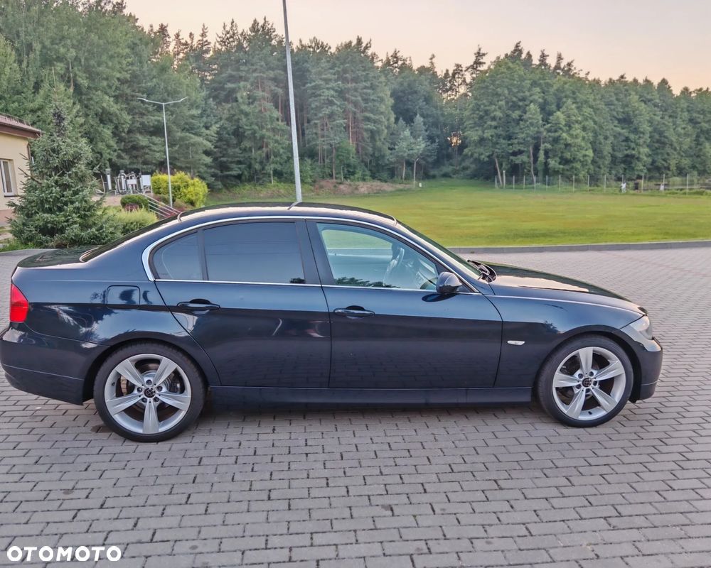 BMW Seria 3 325i - 10