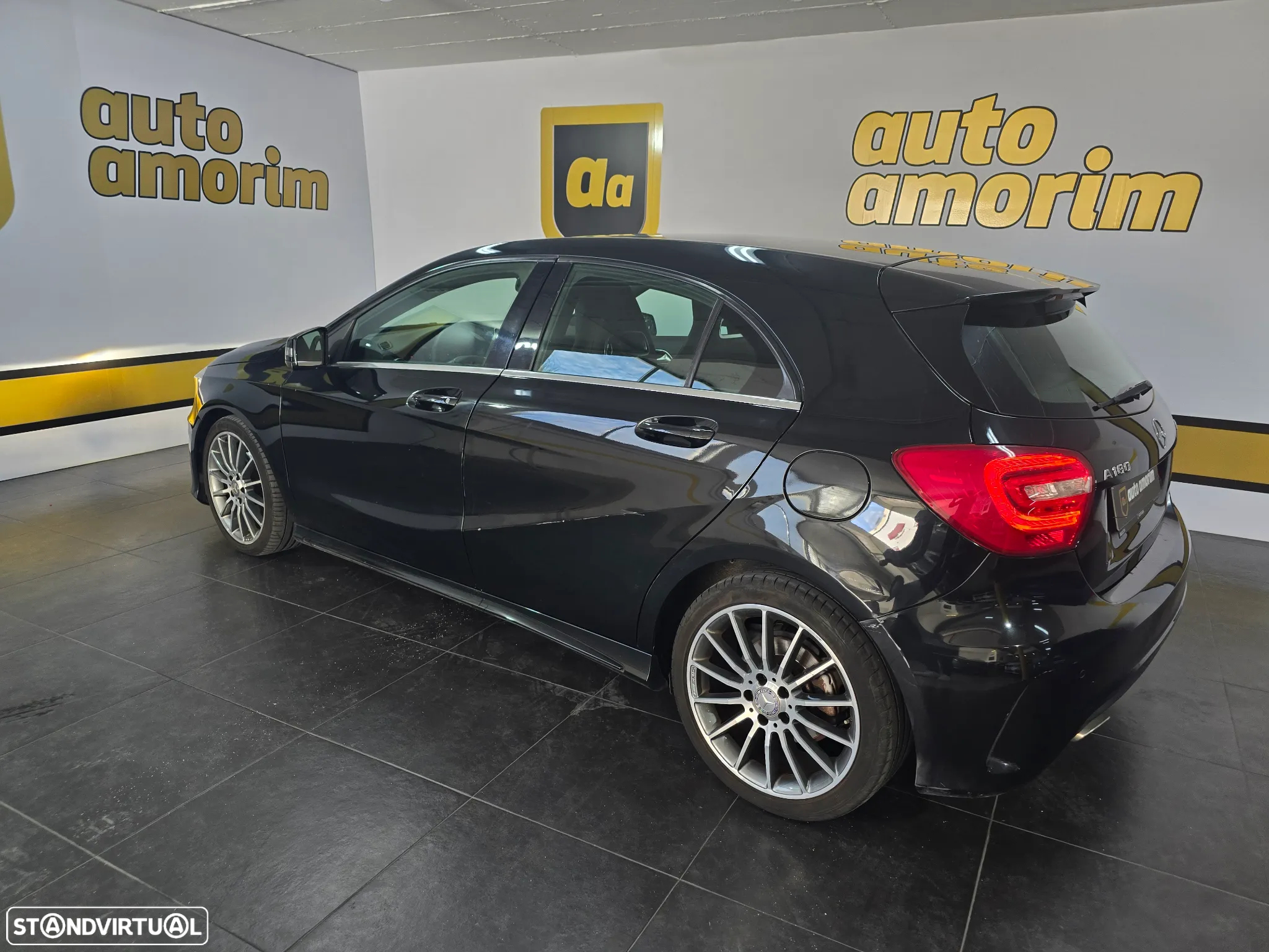 Mercedes-Benz A 180 CDi BE AMG Line - 11