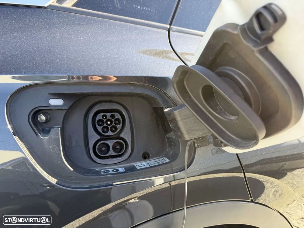 VW ID.4 77 kWh Pro Performance 1st - 39