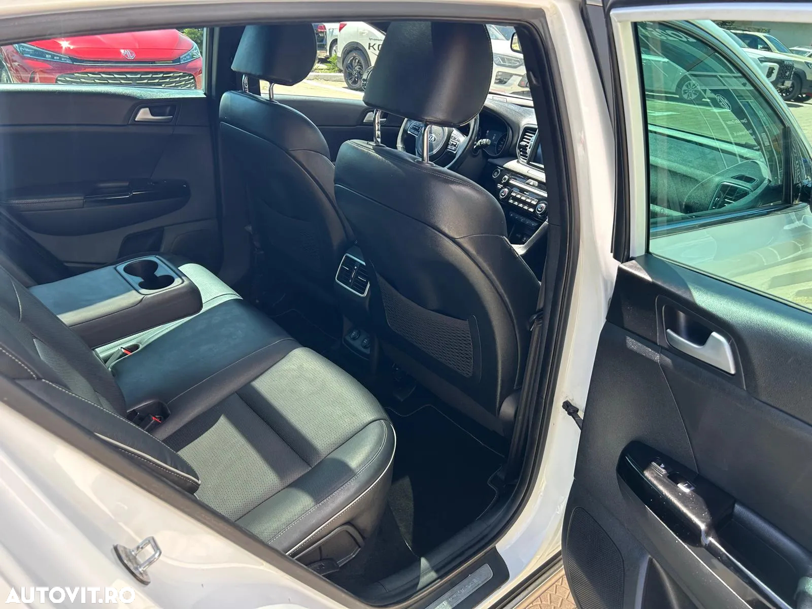 Kia Sportage 1.6 T-GDI 7DCT 4x4 GT Line - 35