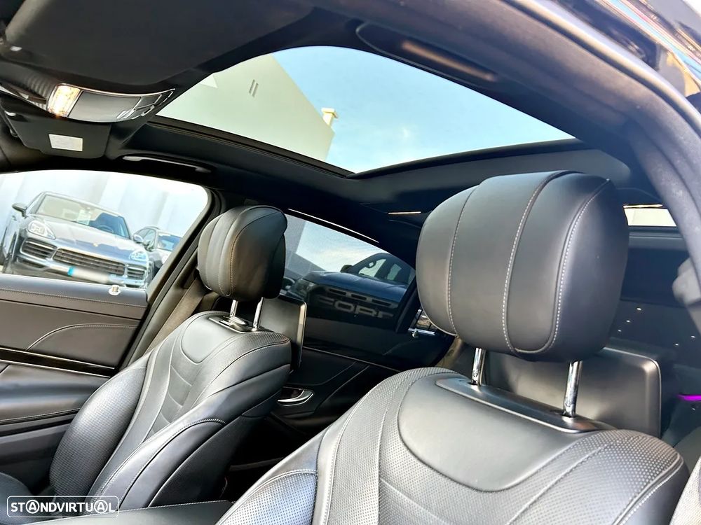 Mercedes-Benz S 560 4Matic 9G-TRONIC - 26