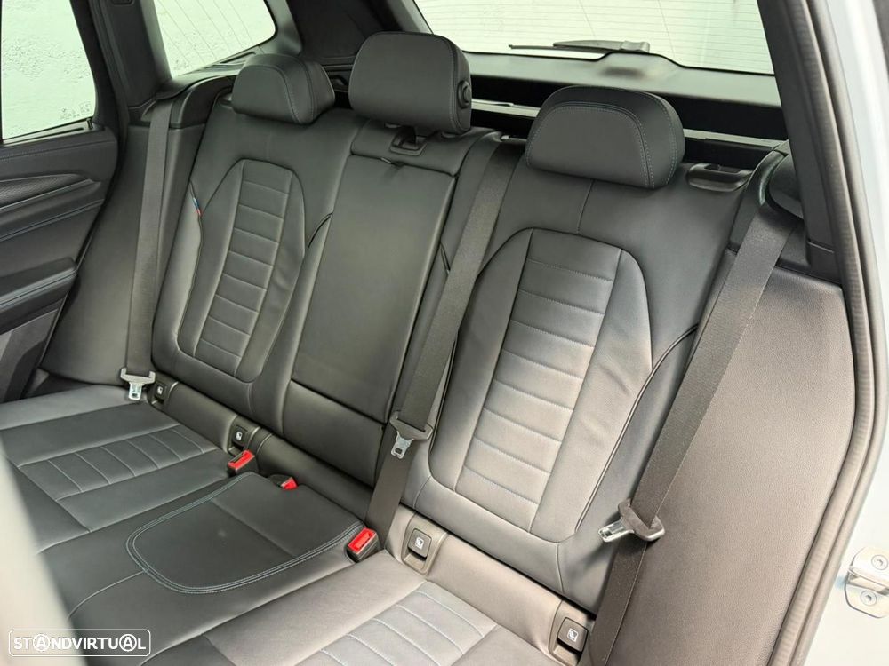 BMW X3 30 e xDrive Pack M Desportivo Pro - 53