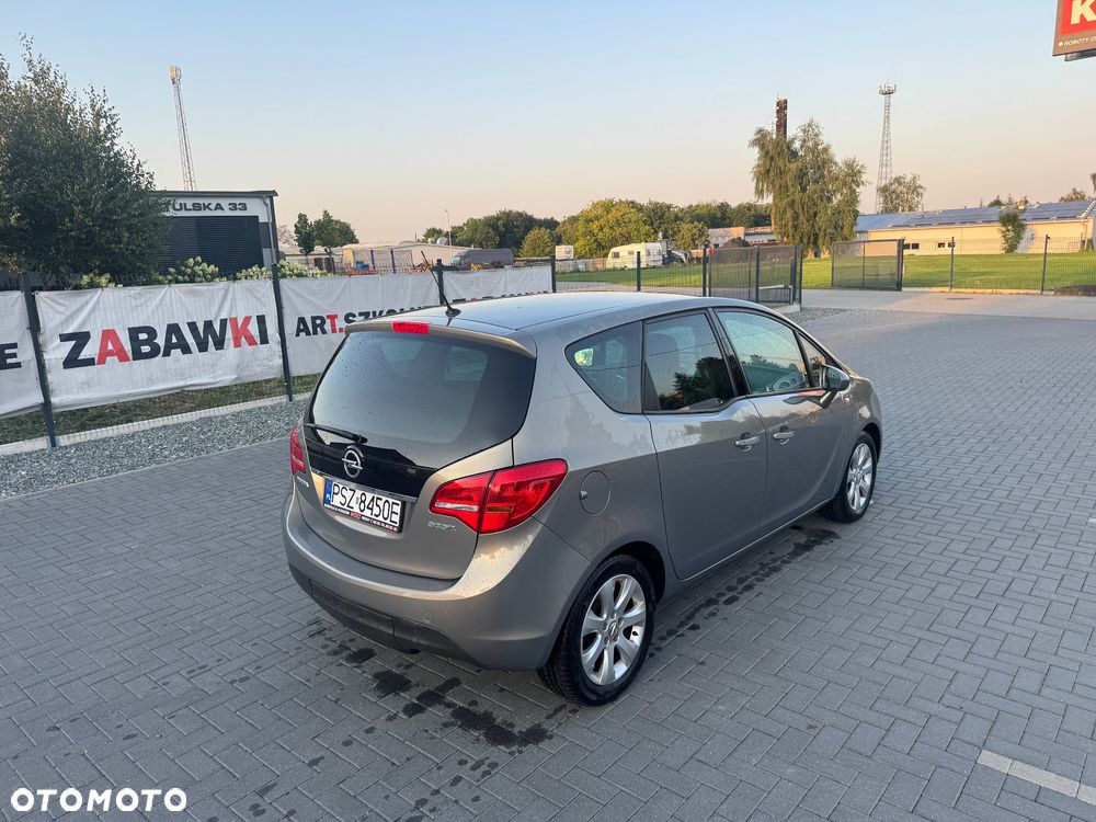 Opel Meriva 1.4 T Cosmo - 11
