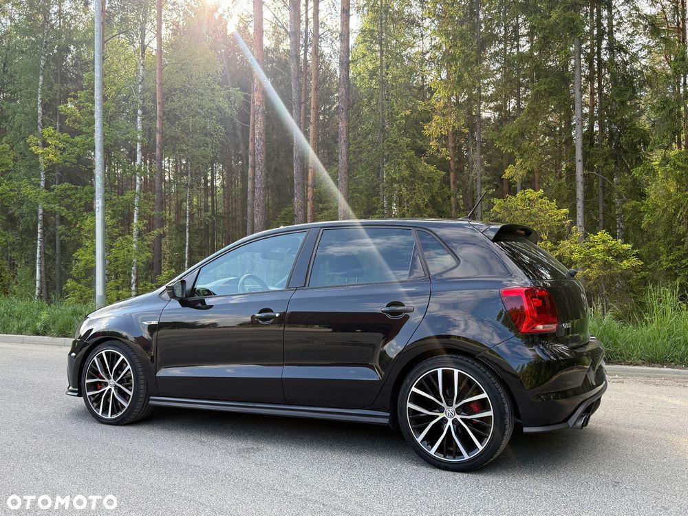 Volkswagen Polo 1.8 TSI (Blue Motion Technology) DSG GTI - 19