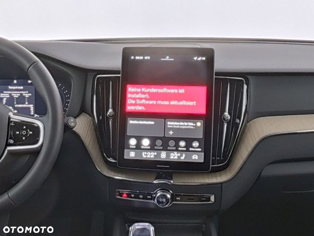 Volvo XC 60 B5 B AWD Plus Dark - 15