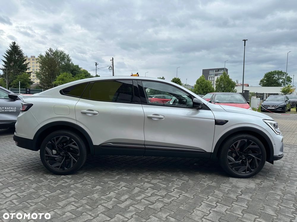 Renault Arkana 1.3 TCe mHEV Esprit Alpine EDC - 4