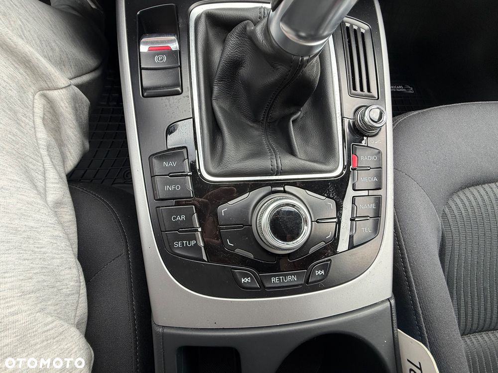Audi A4 Avant 2.0 TDI DPF Ambition - 27