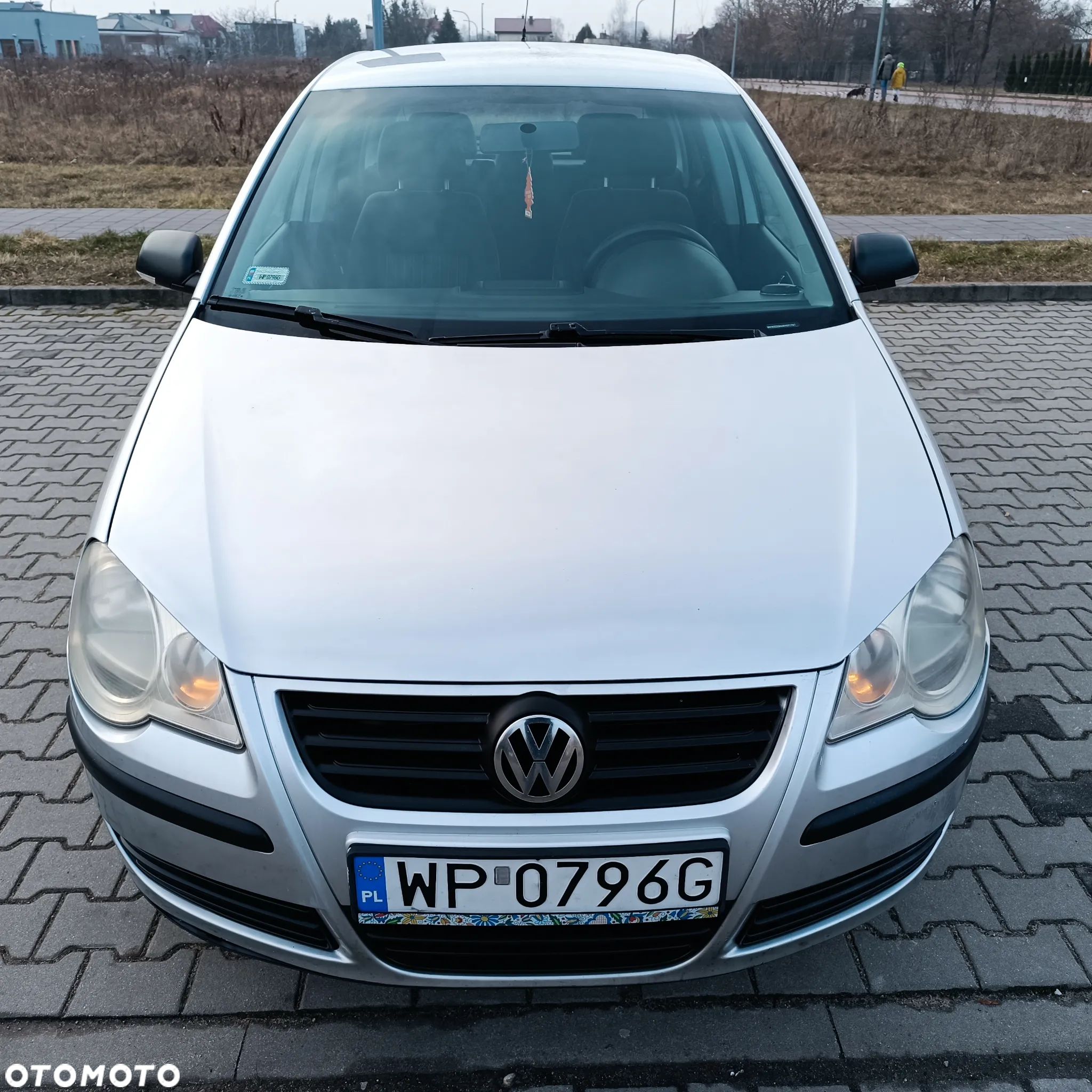 Volkswagen Polo - 1