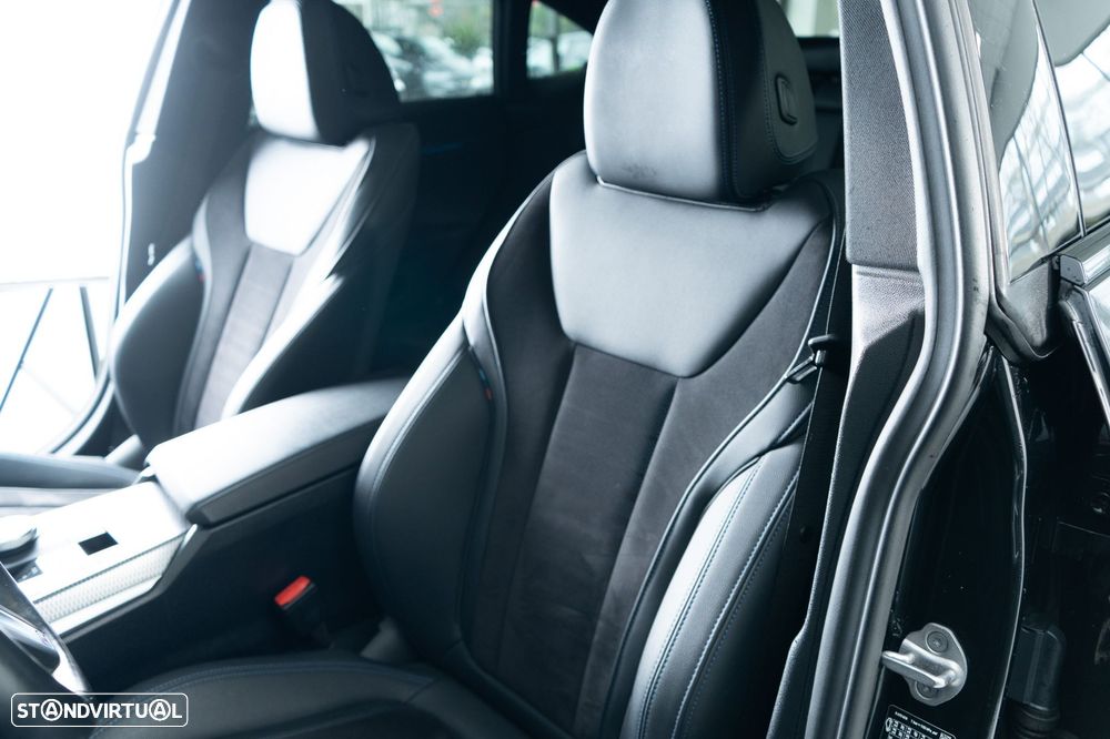 BMW i4 eDrive40 Pack Desportivo M - 9