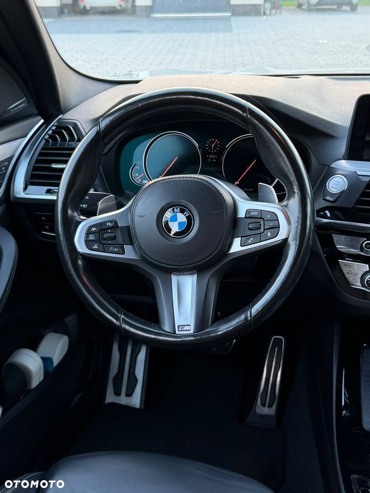 BMW X3 xDrive20d - 17