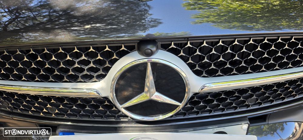 Mercedes-Benz C 300 e AMG Line - 4