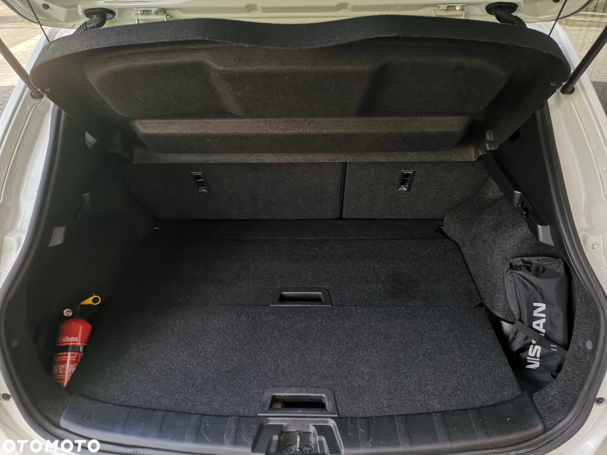 Nissan Qashqai 1.6 DCi Tekna Xtronic - 27