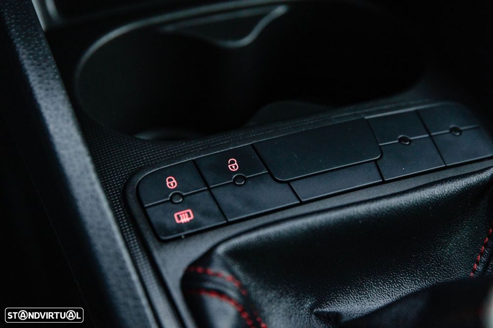 SEAT Ibiza ST 1.2 TSI FR - 23
