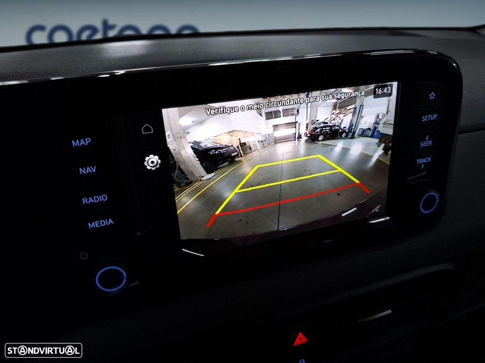 Hyundai i10 1.0 Comfort AMT - 21