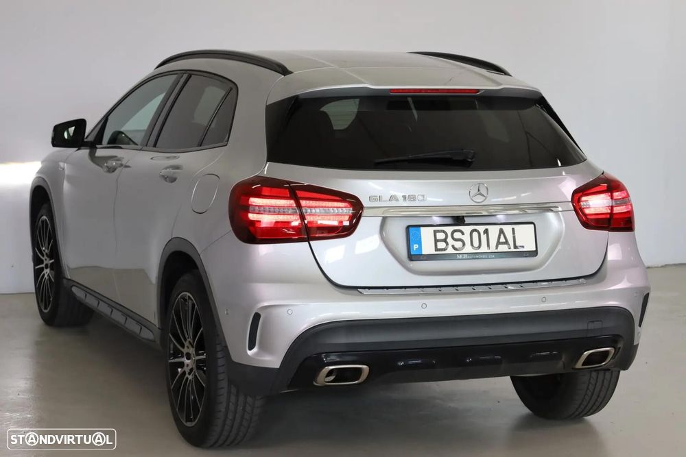 Mercedes-Benz GLA 180 Edition 1 - 9