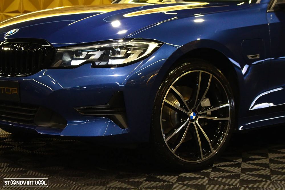 BMW 320 e Line Sport Auto - 3