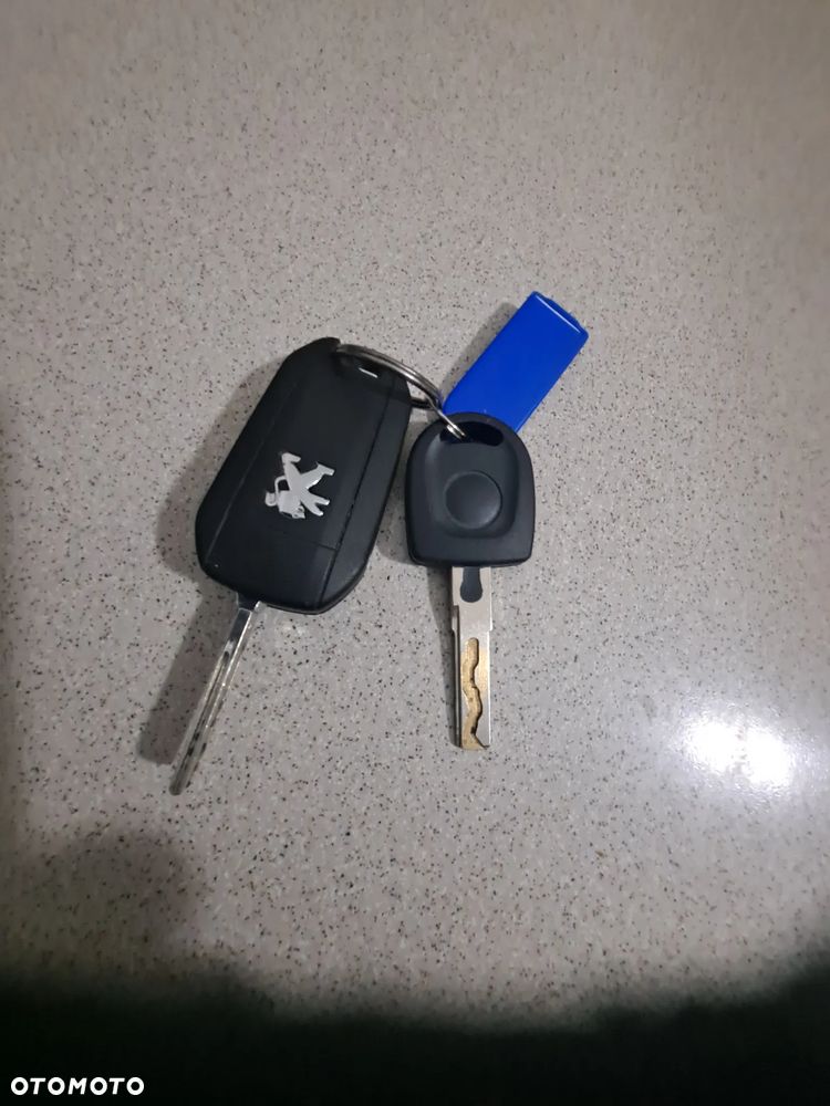 Peugeot 308 BlueHDi 120 Stop & Start Allure - 23