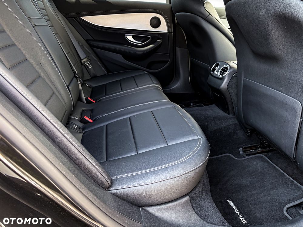 Mercedes-Benz Klasa E 300 de 9G-TRONIC AMG Line - 15
