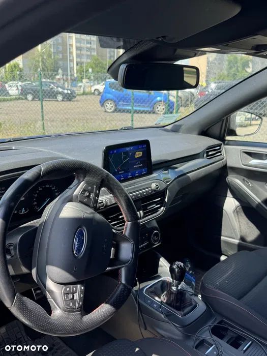 Ford Focus 1.0 EcoBoost ST-Line Business - 6