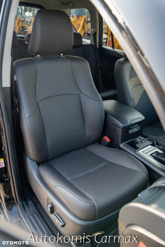 Toyota Land Cruiser LC 2.8 D-4D Premium - 25
