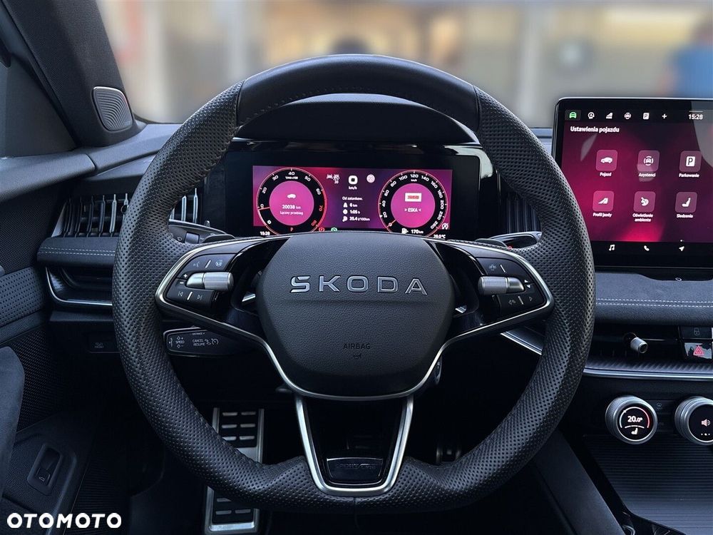 Skoda Superb 2.0 TSI Sportline DSG - 17