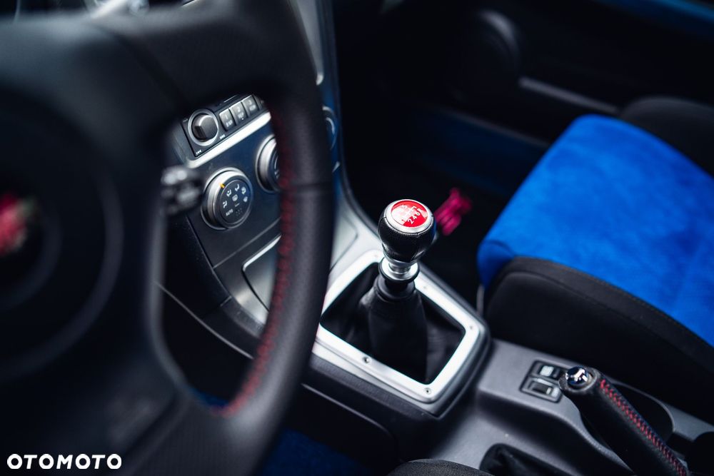 Subaru Impreza 2.5 WRX STI - 23