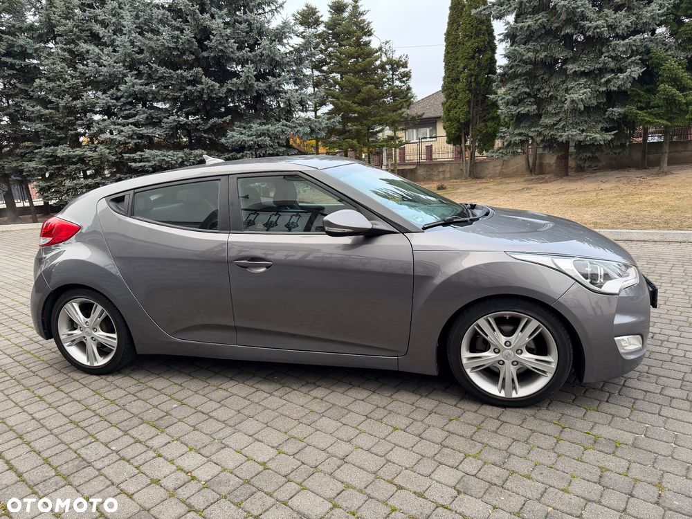 Hyundai Veloster 1.6 DCT Style - 9
