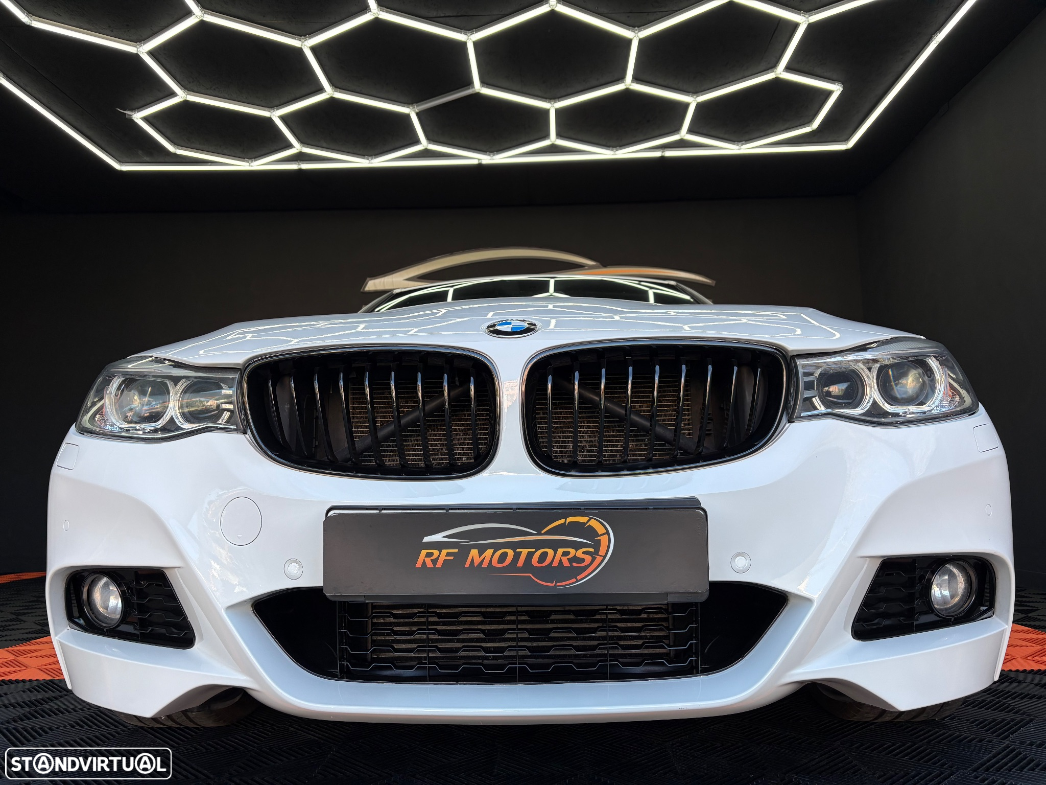 BMW 320 Gran Turismo d Auto Pack M - 20
