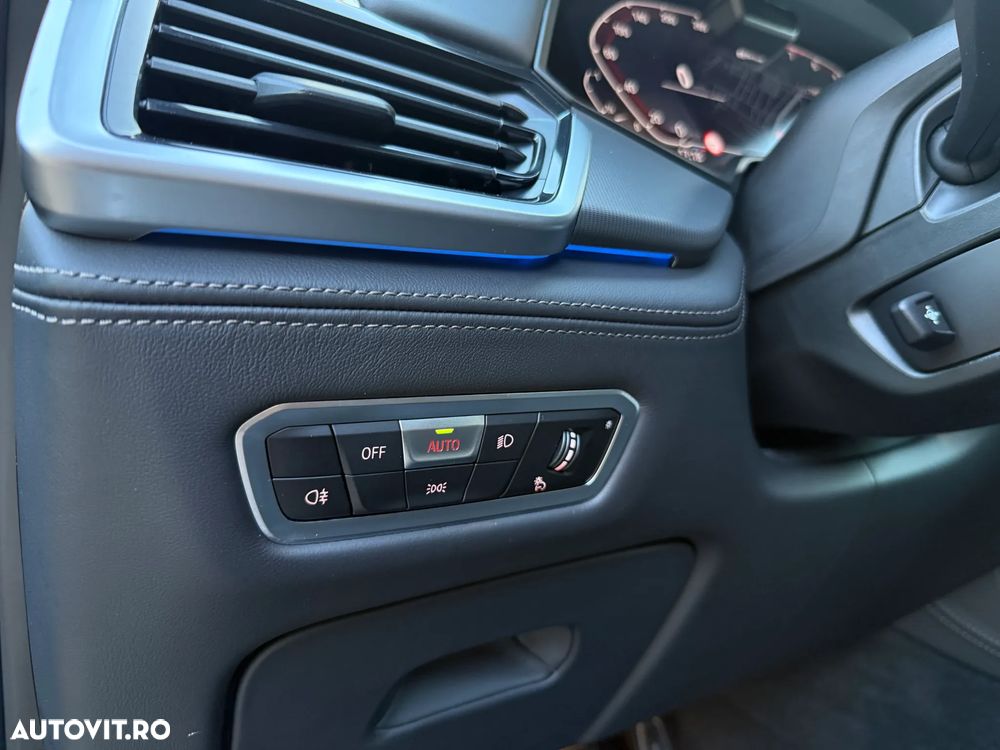 BMW X5 xDrive45e - 28