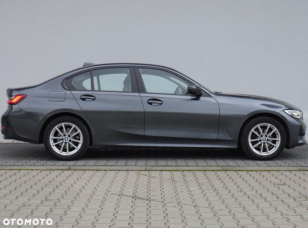 BMW Seria 3 - 28