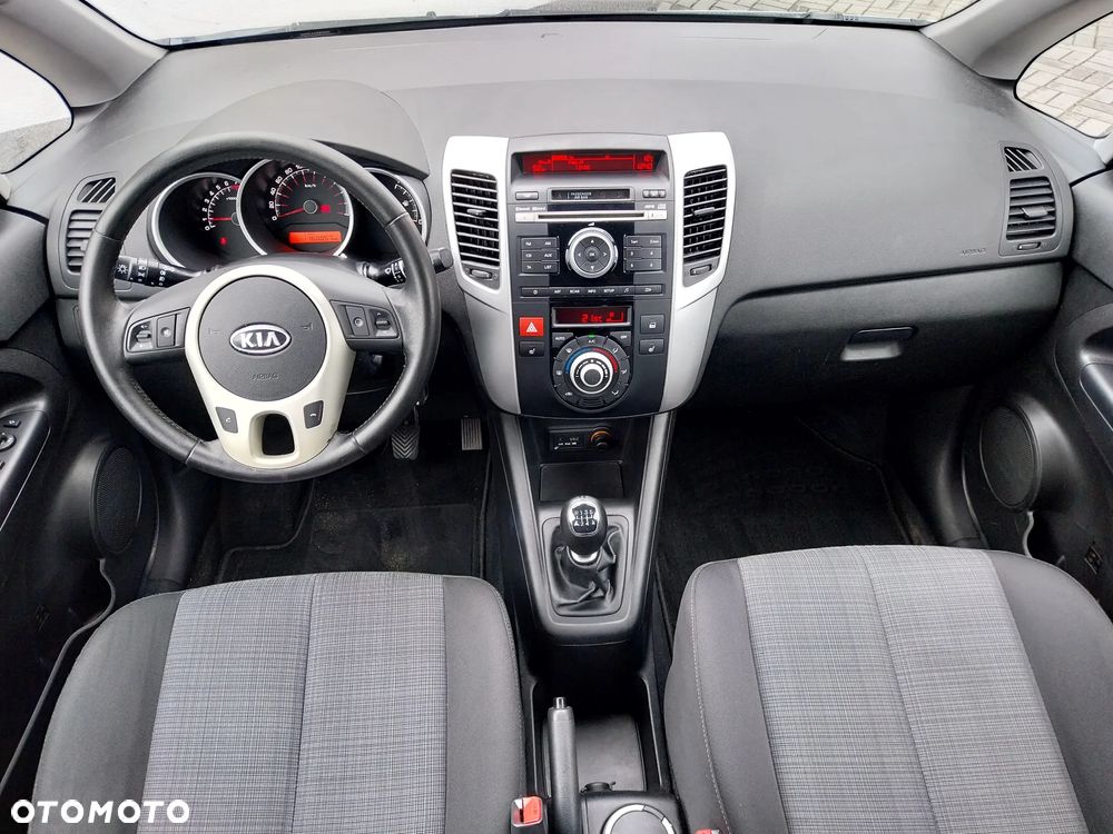 Kia Venga 1.6 CVVT Platinum Edition - 6