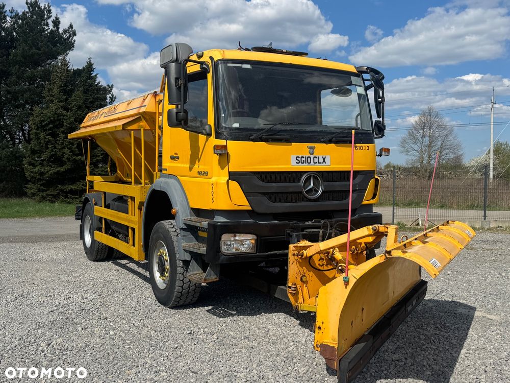 Mercedes-Benz Axor 1829 4x4 solarka piaskarka Pług - 1