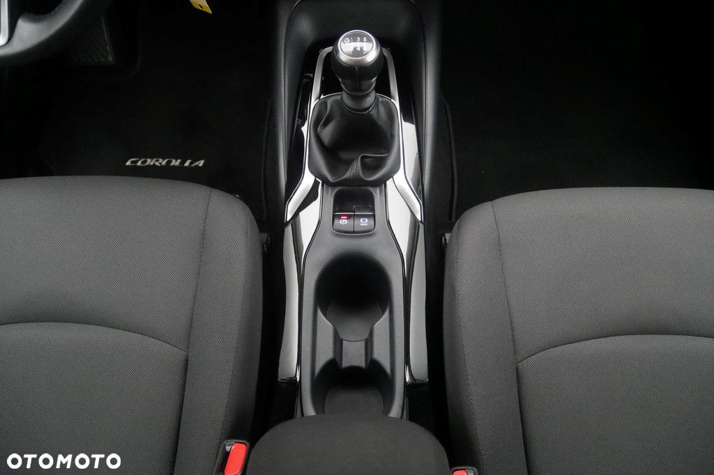 Toyota Corolla - 11