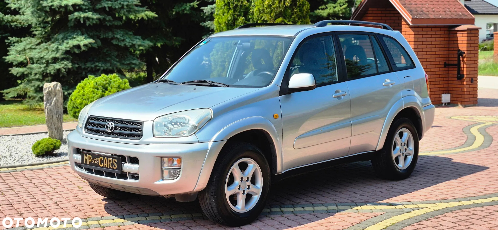 Toyota RAV4 2.0 VVT-i 4x4 - 33