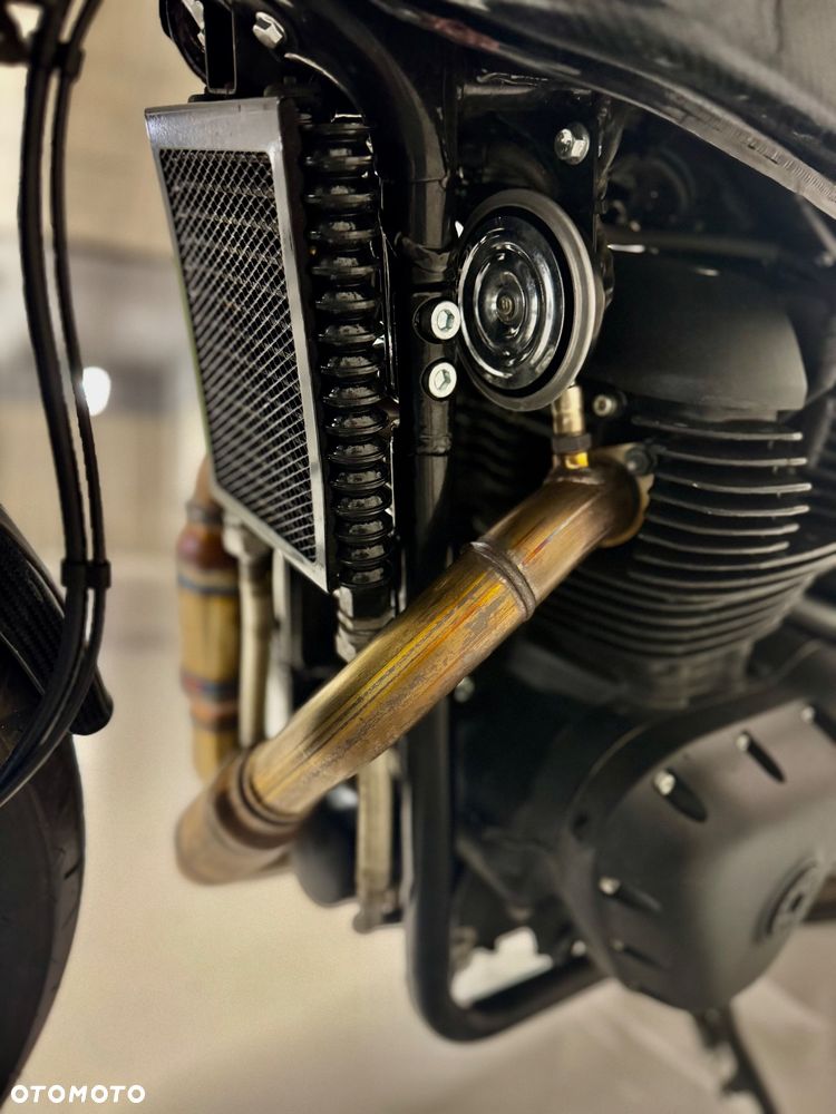 Royal Enfield Continental - 14