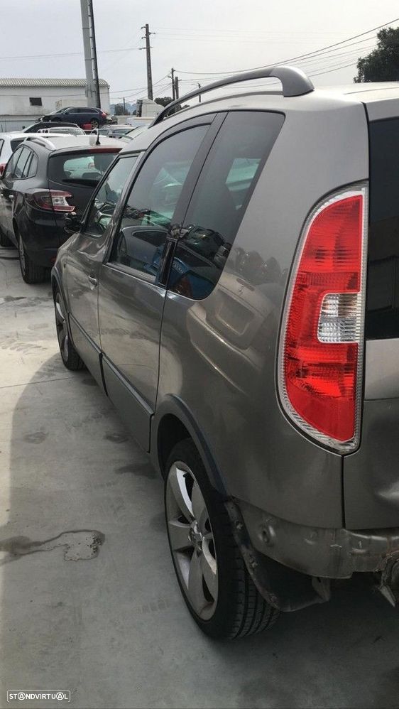 Peças Skoda Roomster 1.6TDI 2010 - 3