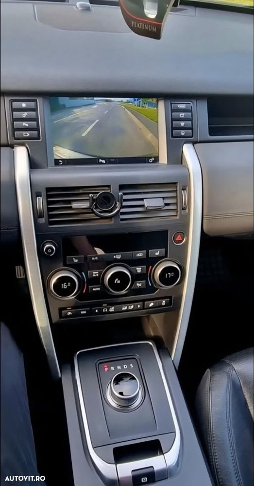 Land Rover Discovery Sport - 10