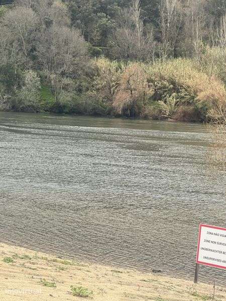 Terreno espetacular junto a praia fluvial em Cinfães - Grande imagem: 4/6