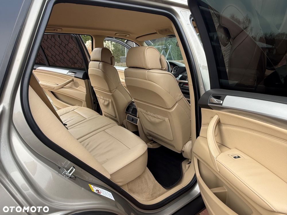 BMW X5 xDrive30d - 22