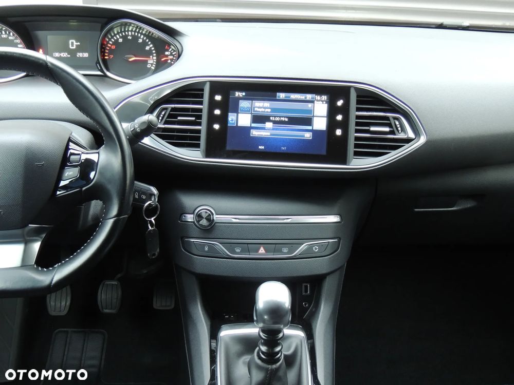 Peugeot 308 1.2 PureTech Active Pack S&S - 10