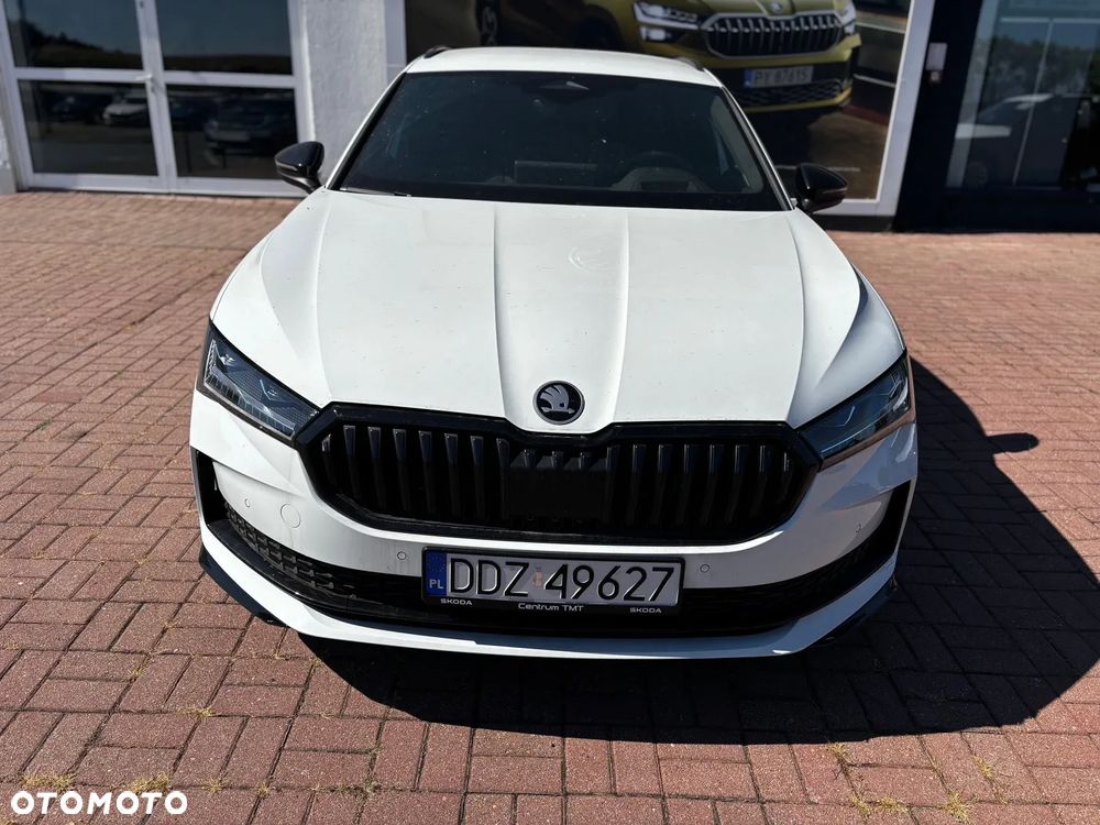 Skoda Superb 1.5 TSI Plug-in Hybrid Sportline DSG - 3