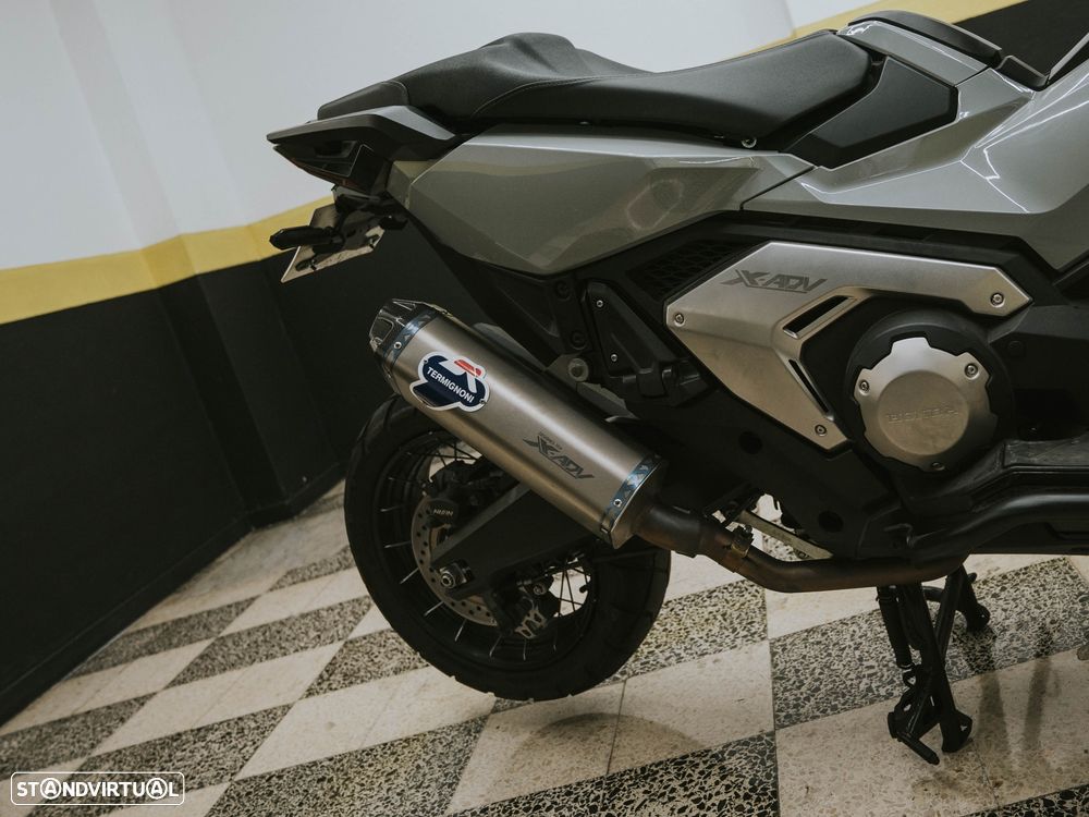 Honda X-ADV - 12