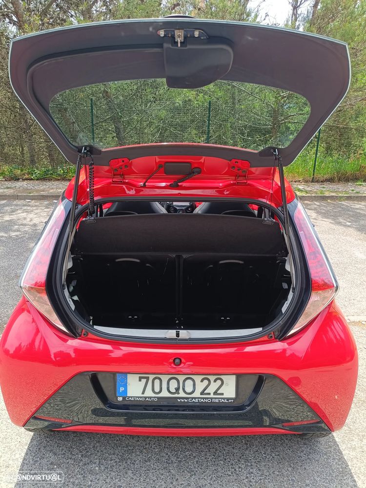 Toyota Aygo 1.0 X-Wave - 26
