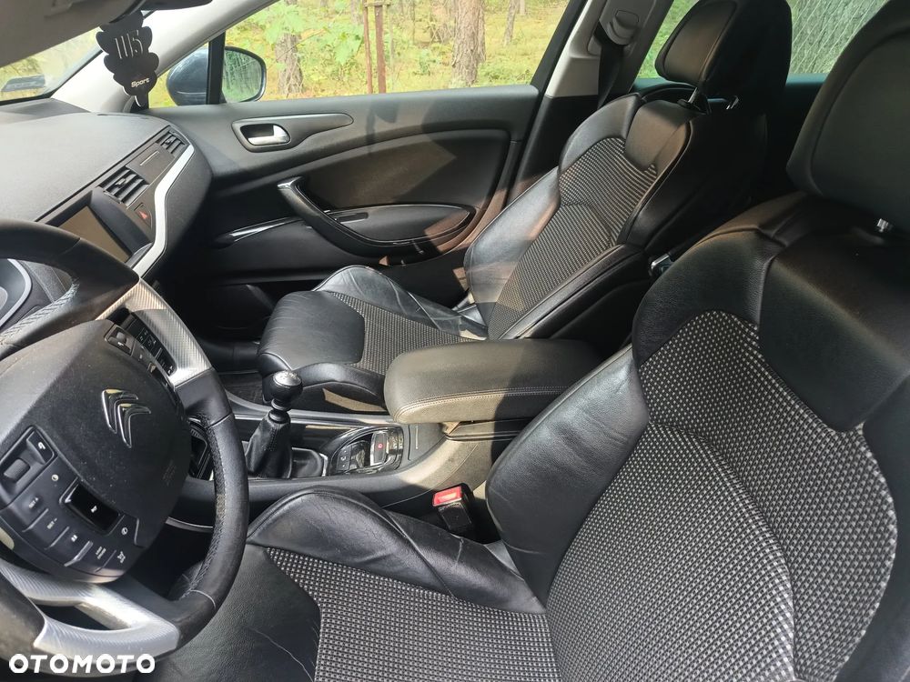 Citroën C5 2.0 HDi Exclusive - 17
