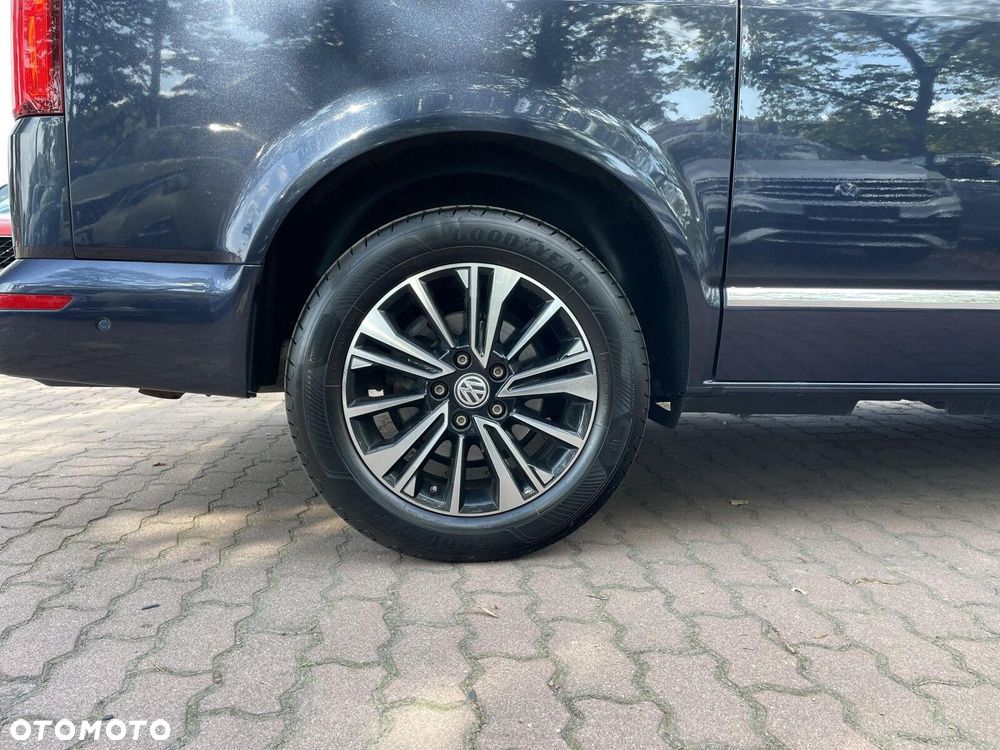 Volkswagen Multivan - 9