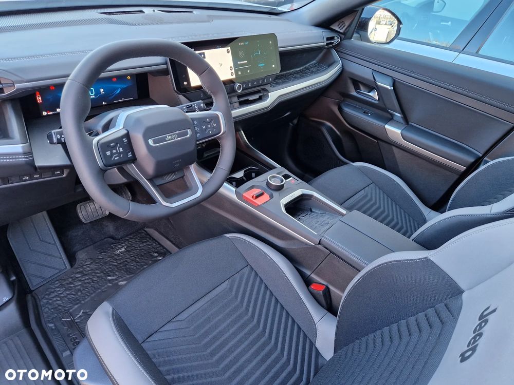 Jeep Compass 1.2 T3 mHEV First Edition FWD DCT - 13