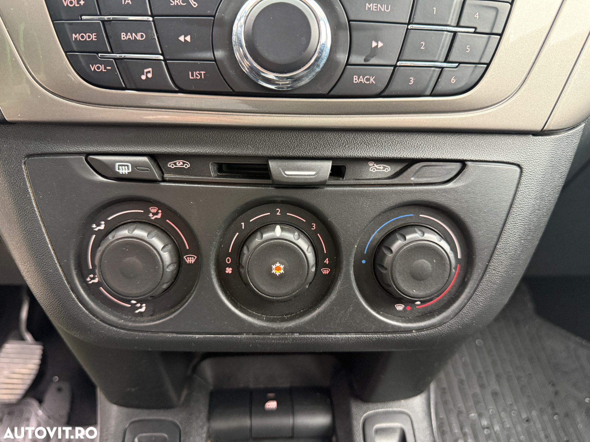 Citroën C-Elysée 1.6 BlueHDi BVM Live - 9